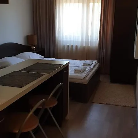 Keller Arany Apartmanok Hajduszoboszlo Exterior photo