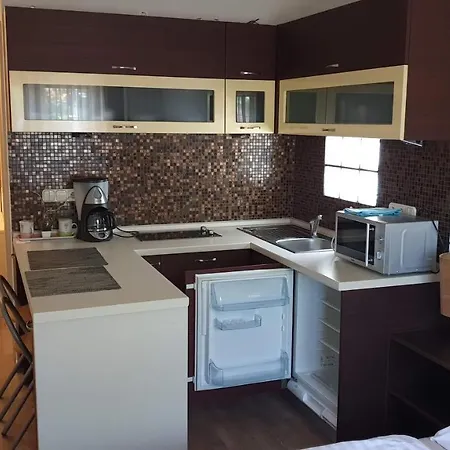 Keller Arany Apartmanok Hajduszoboszlo Exterior photo